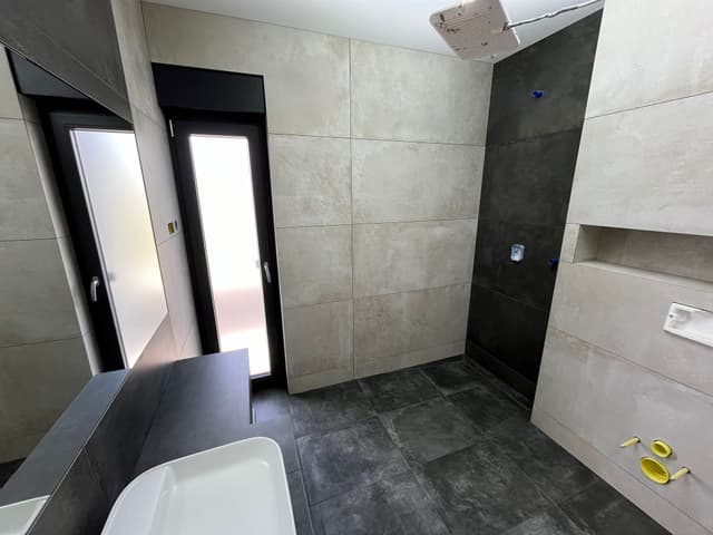 VILLA 2